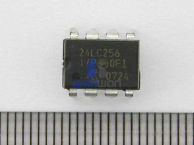 IC 24C256