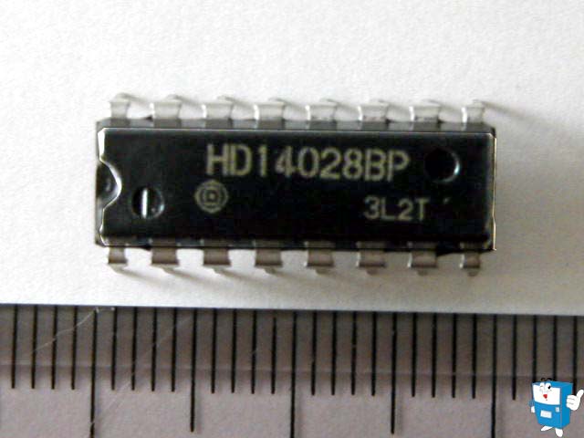 IC HD14028BP, 428B