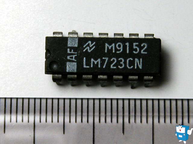 IC LM723CN