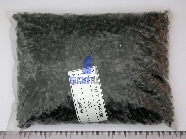 SCREW (TAP 2S TH) 4x8mm  흑색